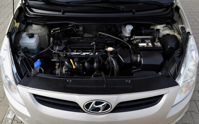 Hyundai i20 cena 14999 przebieg: 150000, rok produkcji 2010 z Gdańsk małe 781